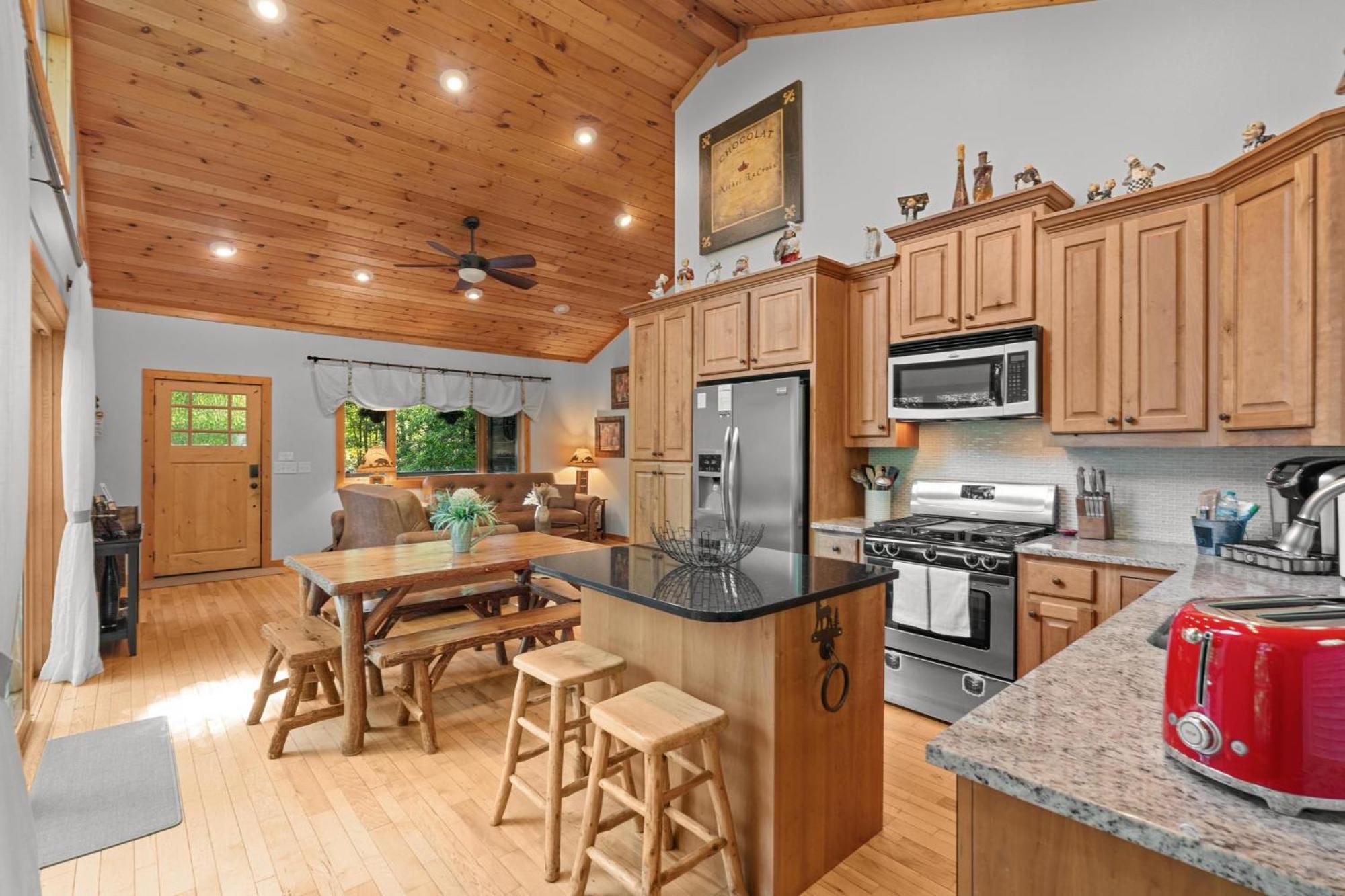 Lux Mtn Cabin Hot Tub, Fire Pit, Game Room 3Bd Franklin Zewnętrze zdjęcie