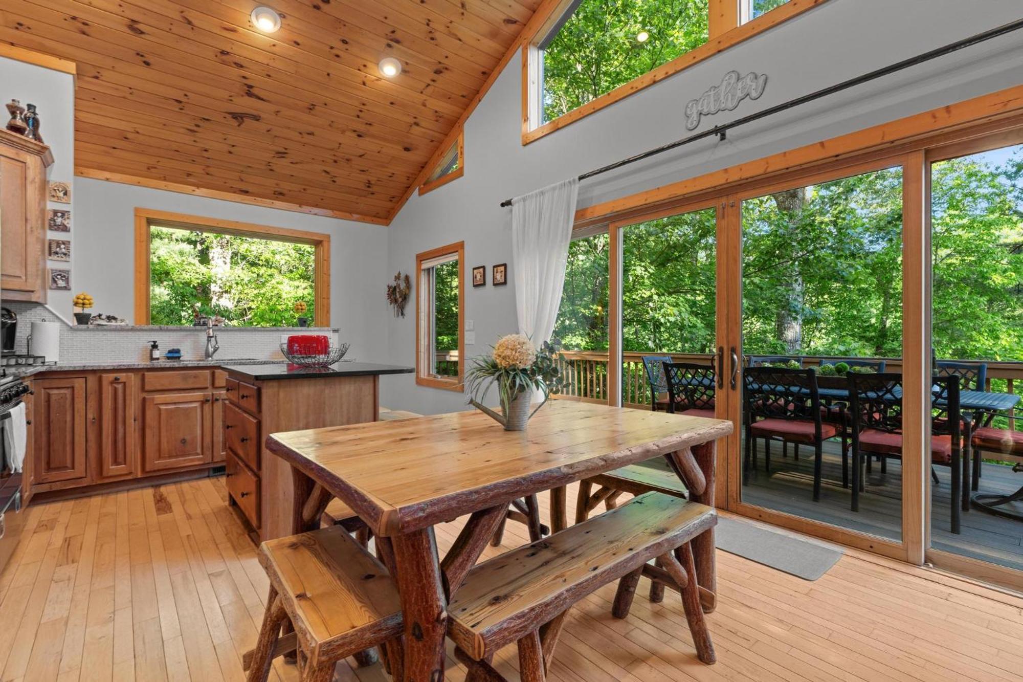 Lux Mtn Cabin Hot Tub, Fire Pit, Game Room 3Bd Franklin Zewnętrze zdjęcie